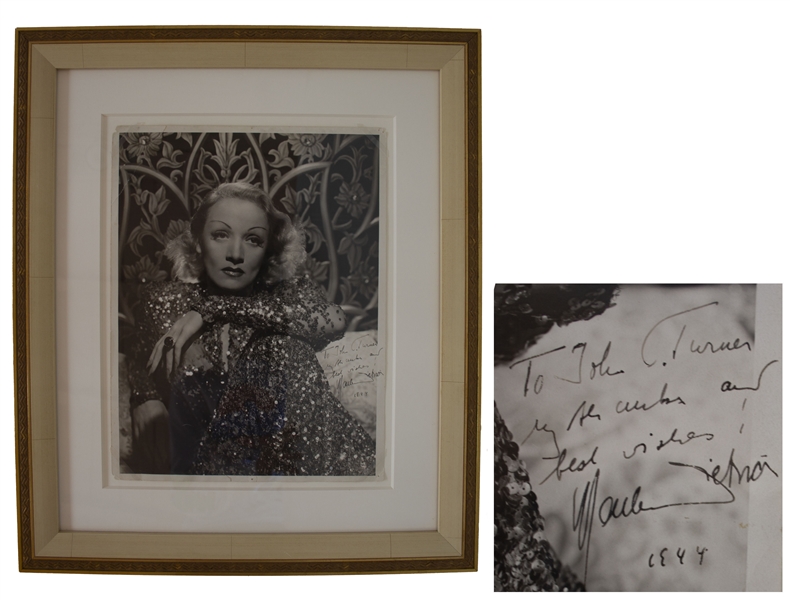 Gorgeous Marlene Dietrich 10'' x 13'' Signed Photo